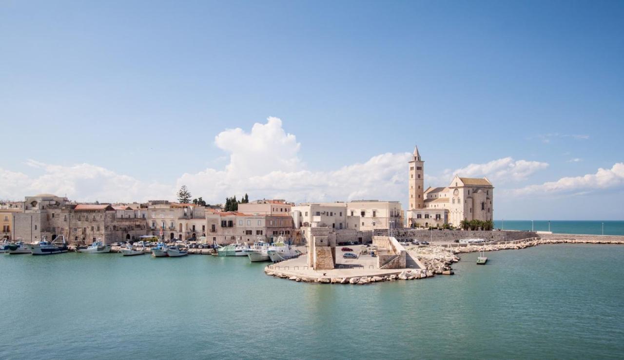 La Soffitta Covelli Bed and Breakfast Trani Eksteriør billede