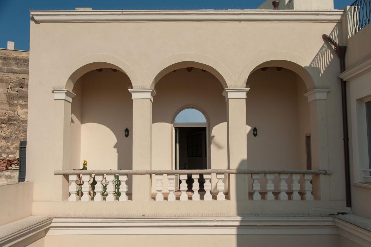 La Soffitta Covelli Bed and Breakfast Trani Eksteriør billede